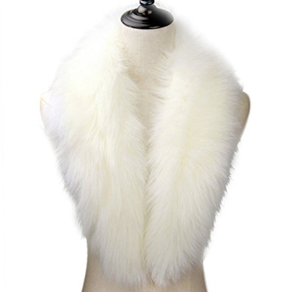sainaluv Accessories - Extra Large Women's Faux Fur Collar for Winter Coa